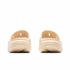 Hoka ORA RECOVERY SLIDE 3 8 Hoka ORA RECOVERY SLIDE 3 -Tom wood Shop HokaOneOneUORARECOVERYSLIDE3SHIFTINGSANDSHIFTINGSAND81135061 SSSS 3