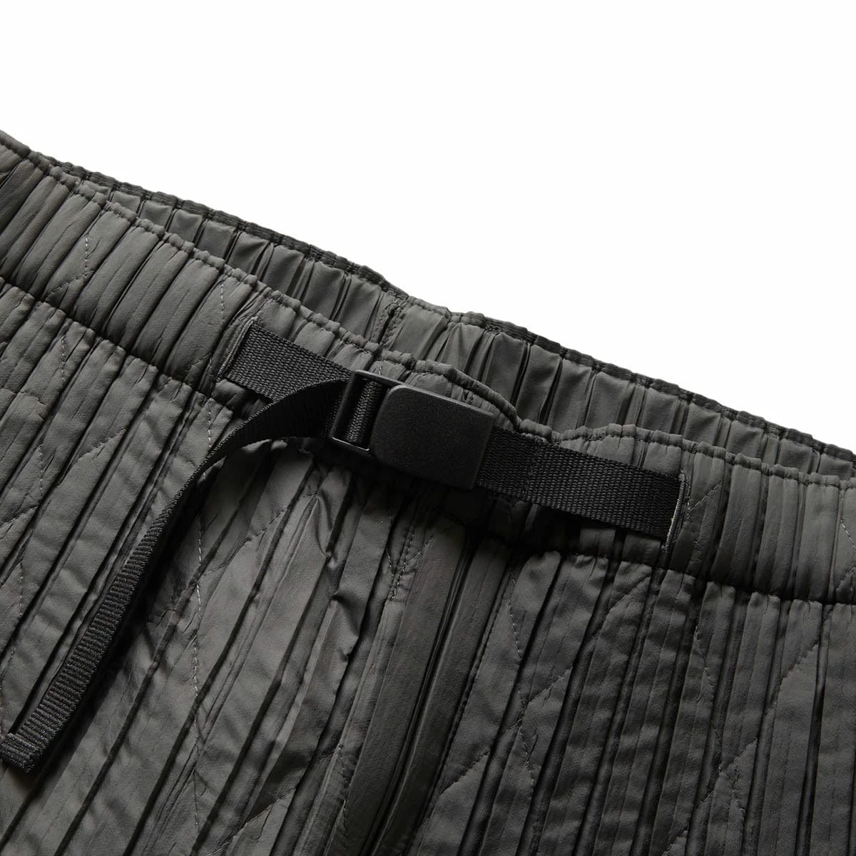 Homme Plissé Issey Miyake PADDED PLEATS 5 Homme Plissé Issey Miyake PADDED PLEATS - Image 3
