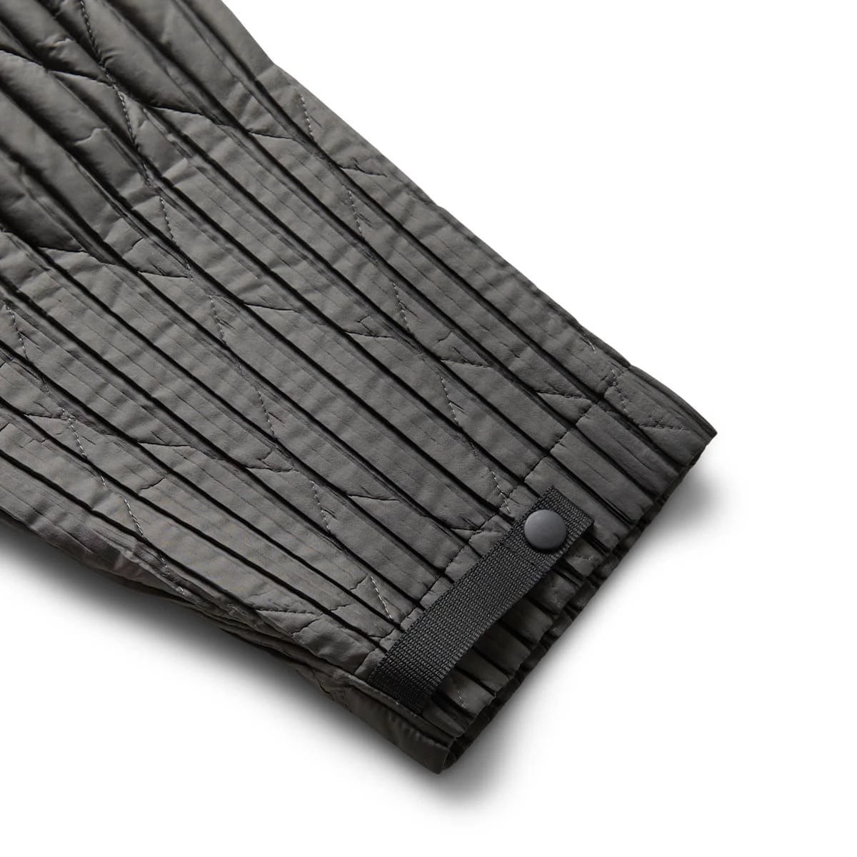 Homme Plissé Issey Miyake PADDED PLEATS 6 Homme Plissé Issey Miyake PADDED PLEATS - Image 4